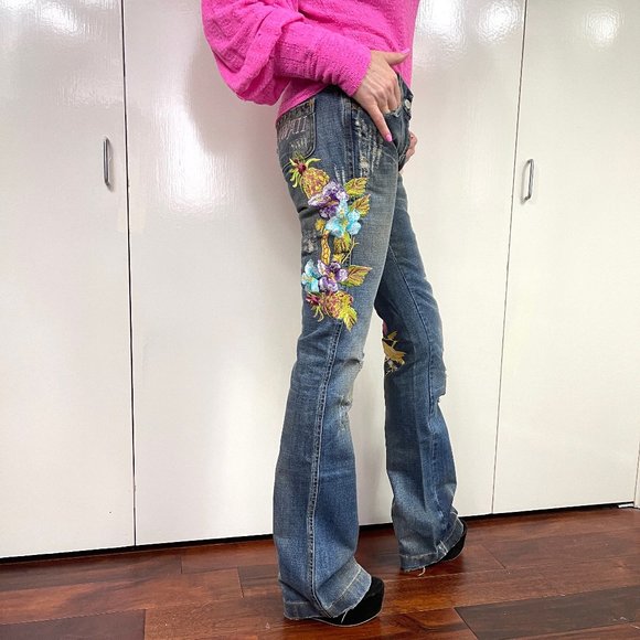 Auc D&G Distressed Embroidered Studded HAWAII TROPICAL Flare jeans - Picture 14 of 16